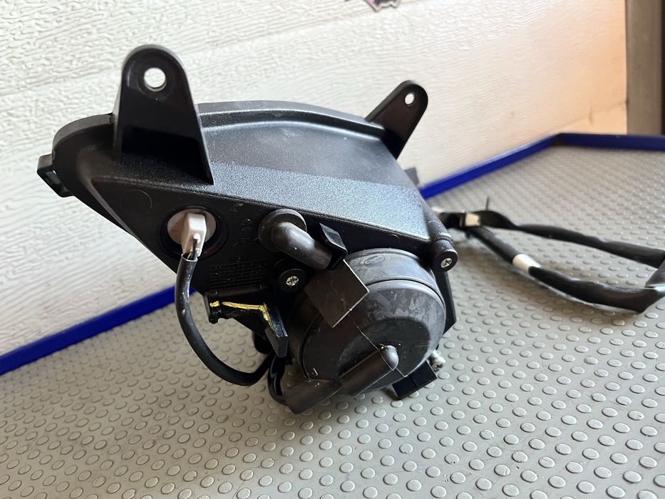 Lampa lewa yamaha yzf r 125 relfektor