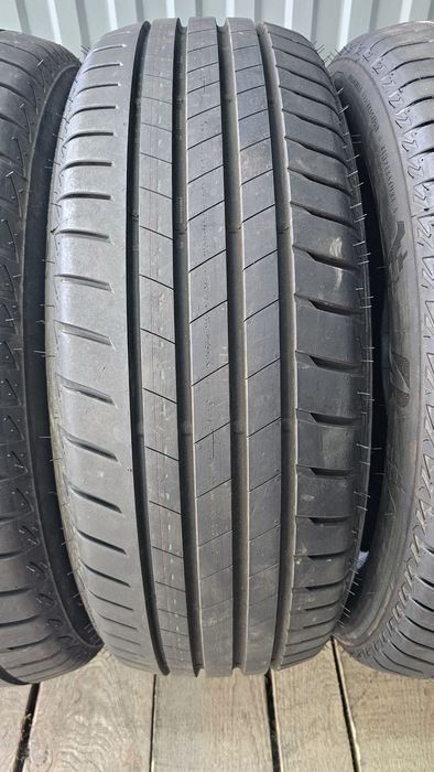 Bridgestone Turanza T005 225/55r19 103H XL