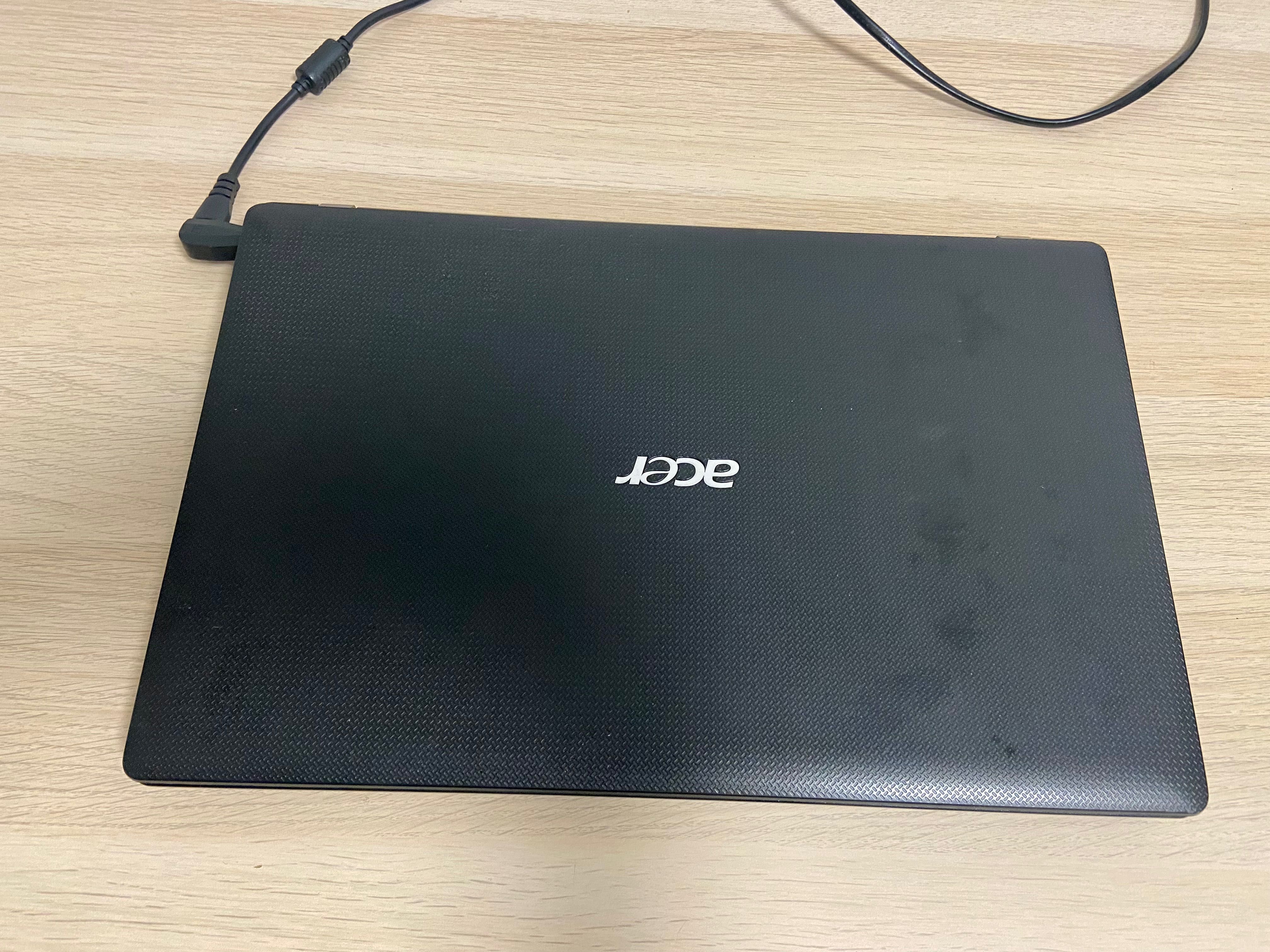 Computador Acer Aspire 5742