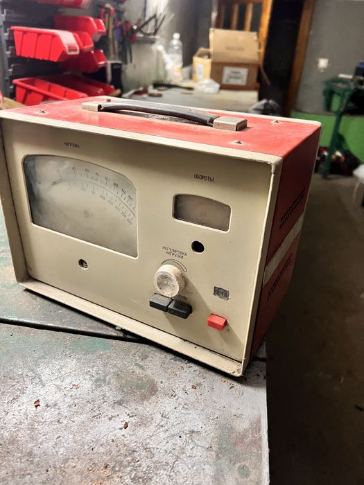 Регулятор напряжения