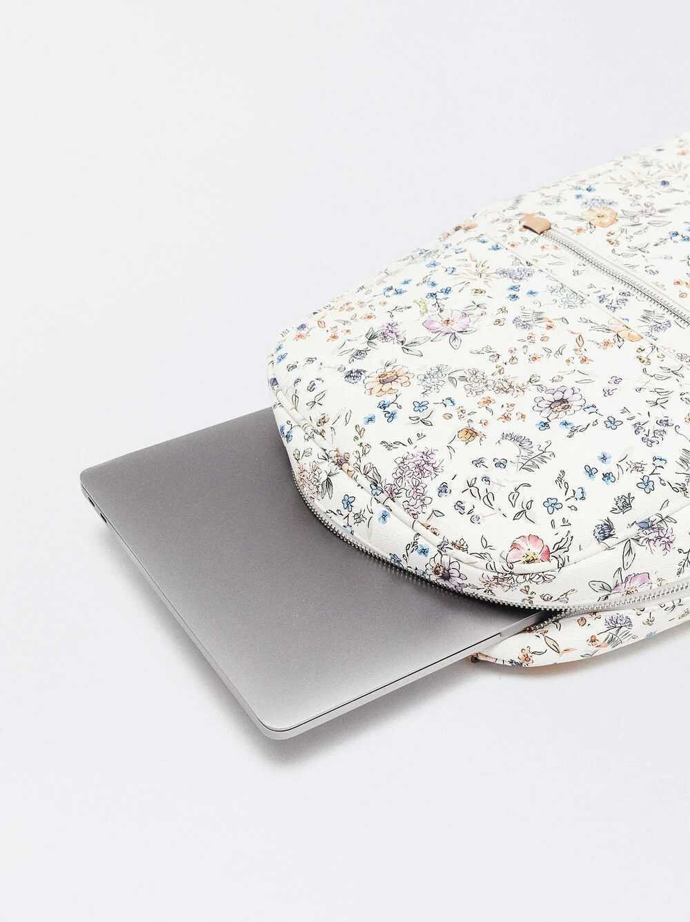 Mochila para portátil da Parfois com fecho avariado