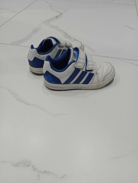 Buciki adidas r 28