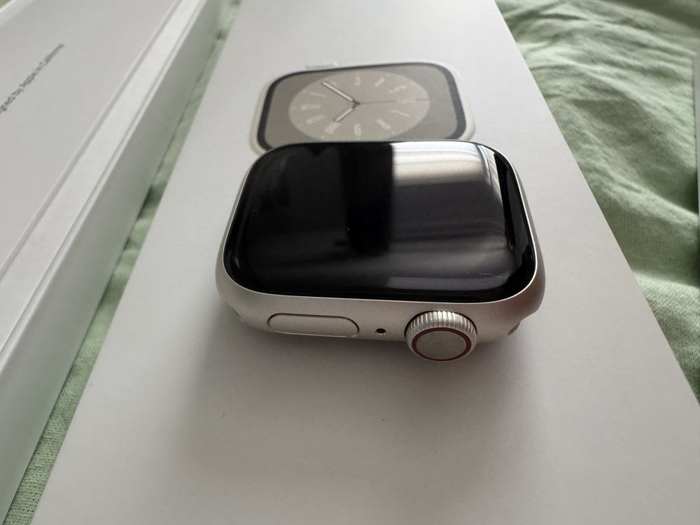 Apple Watch Series 8 GPS+Cellular