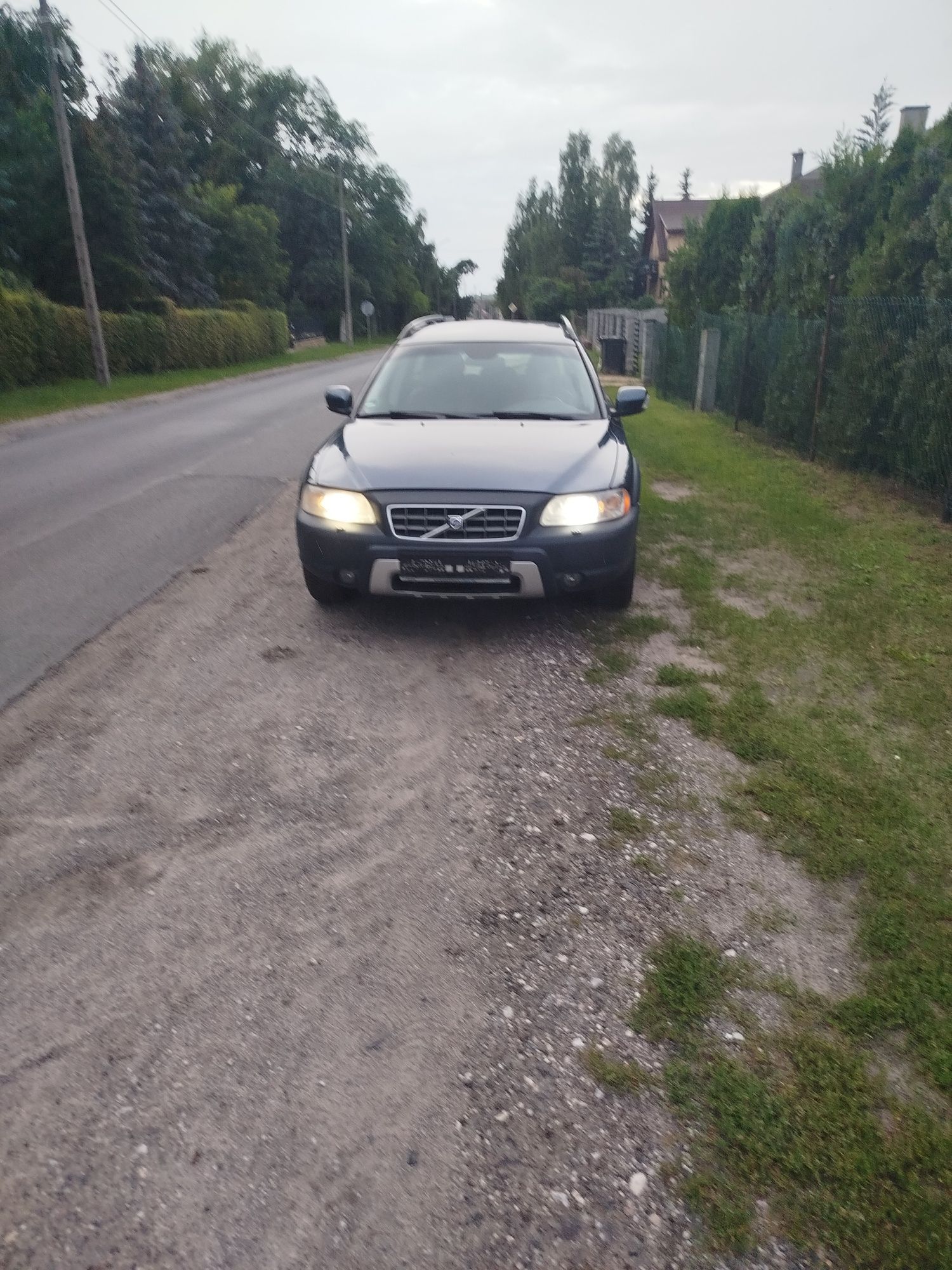 Volvo XC70 cross country