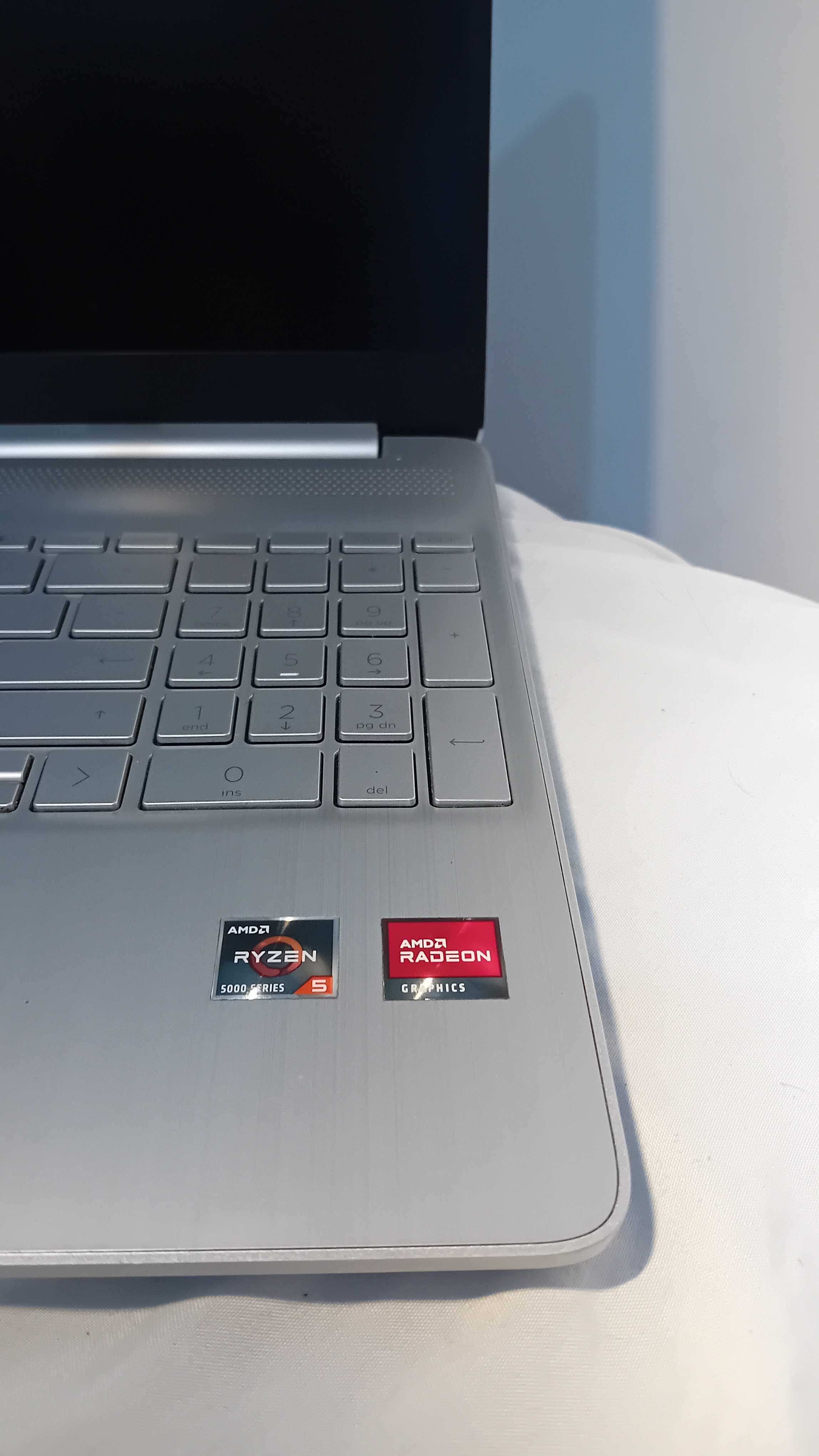 Portátil HP pouco uso preço negociável