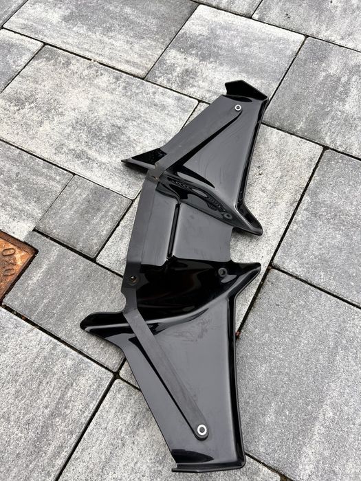 Przedni spoiler do Honda CB750 Hornet 23-24