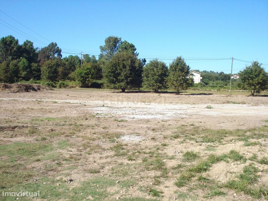 Terreno com área de 22 137m2