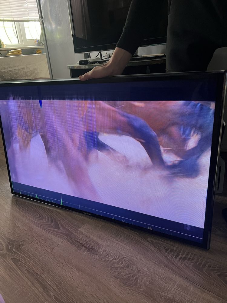 Телевізор Samsung Smart TV 46”