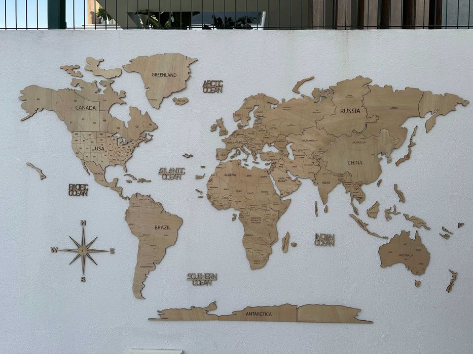 Mapa mundo MADEIRA 2D - Português ou Inglês