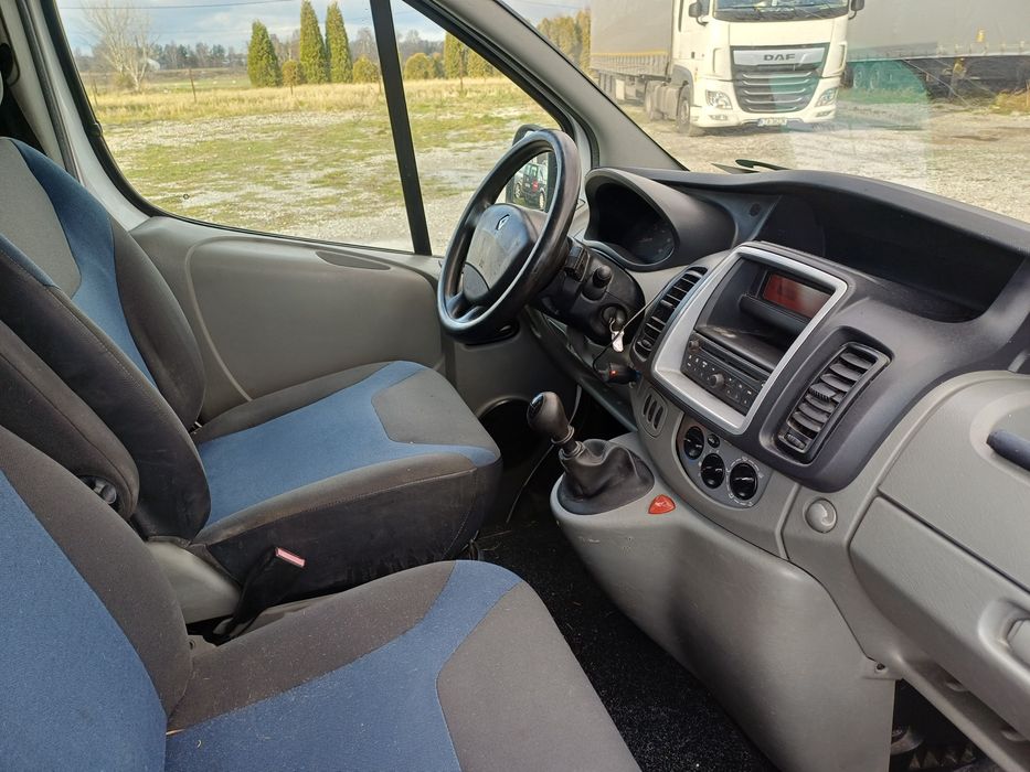 Renault  Trafic  dlugi