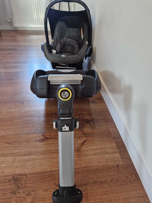 Baza maxi cosi EasyFix + fotelik CabrioFix