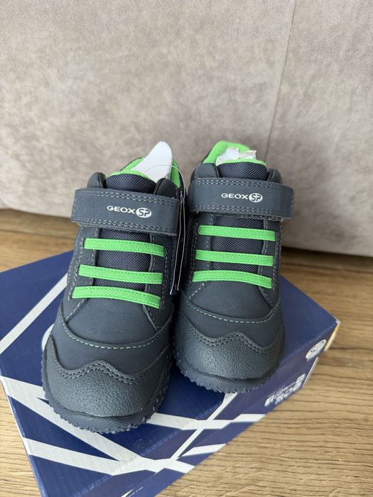 Geox нові черевики демісезон 25