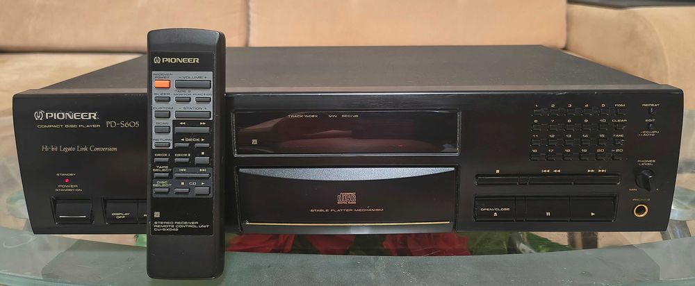 CD плеер Pioneer PD-S 605 Optical made in U.K.