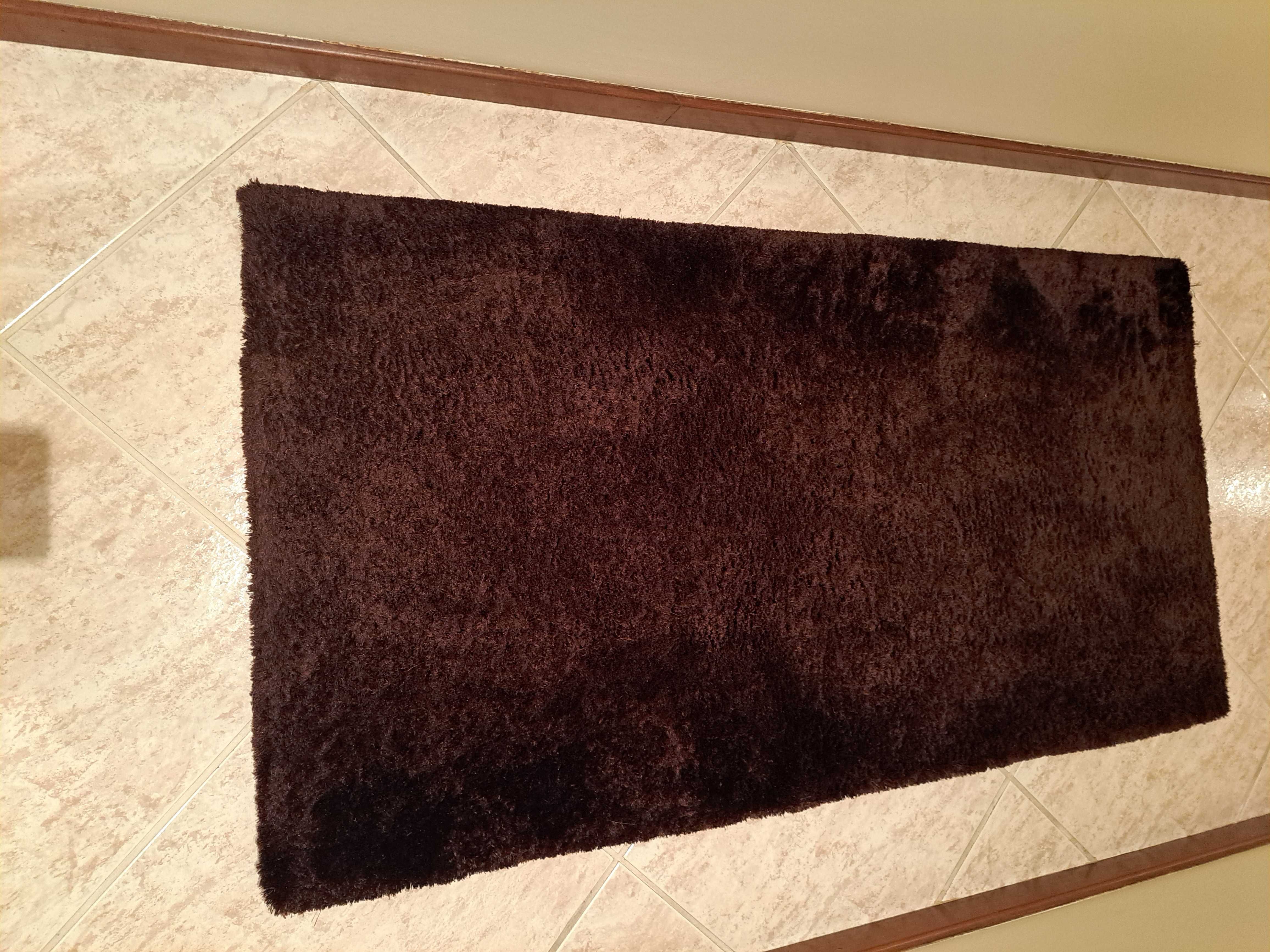 2 tapetes (0.70m x 1.40m) - só 4€