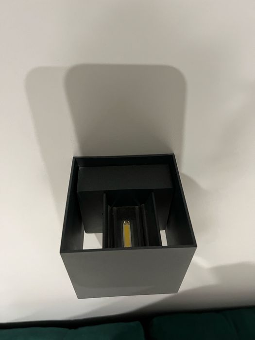 Lampa Halogen LED regulowany strumień światła 4 sztuki