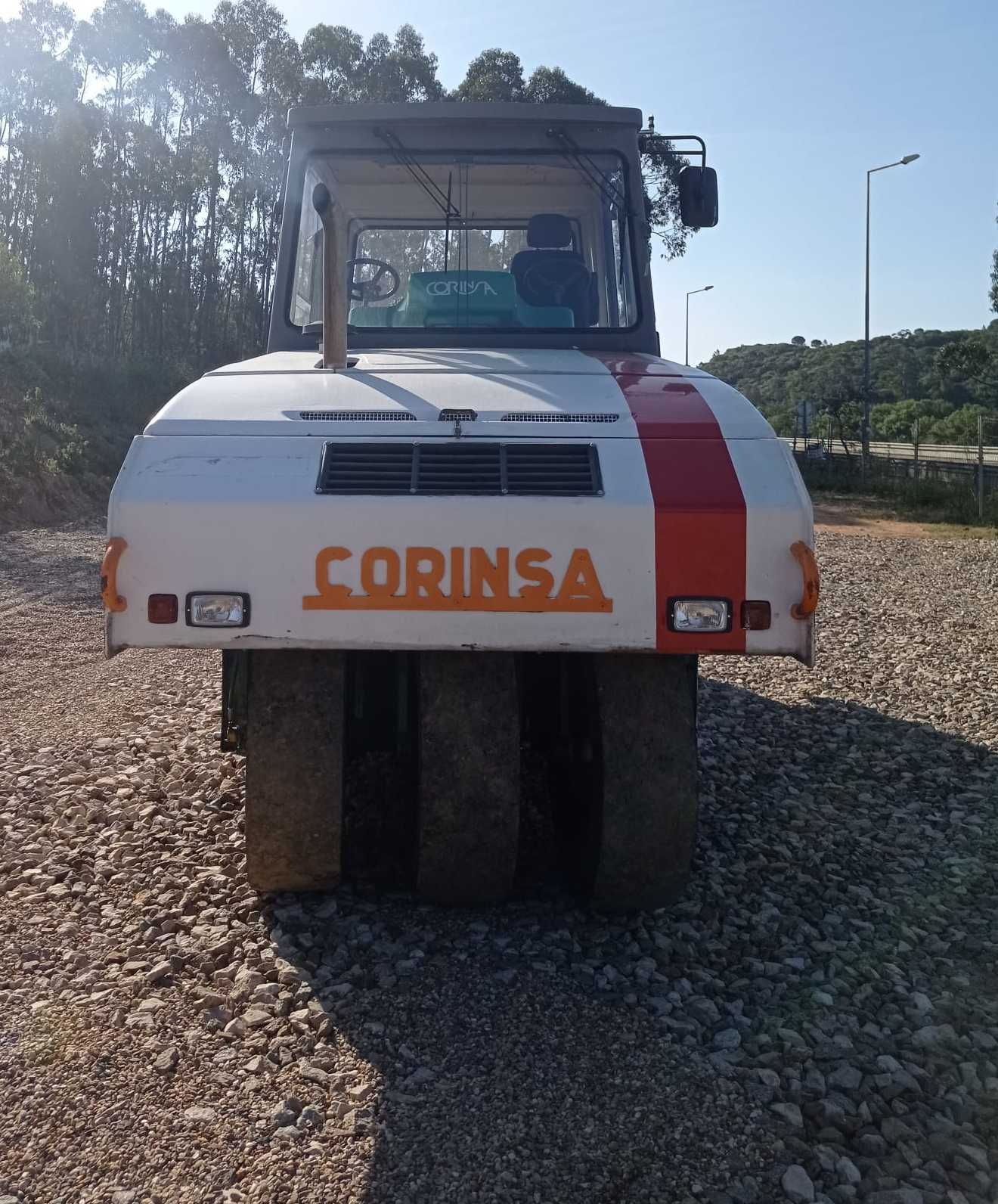 Cilindro Compactador de Pneus Corinsa CR 1421B - 2005 - Usado