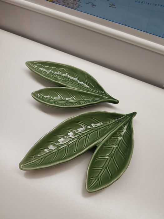 Dwie piękne miseczki w kształcie liści Home&You