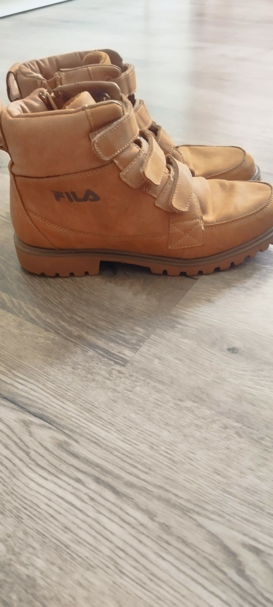 Buty Fila zimowe 39