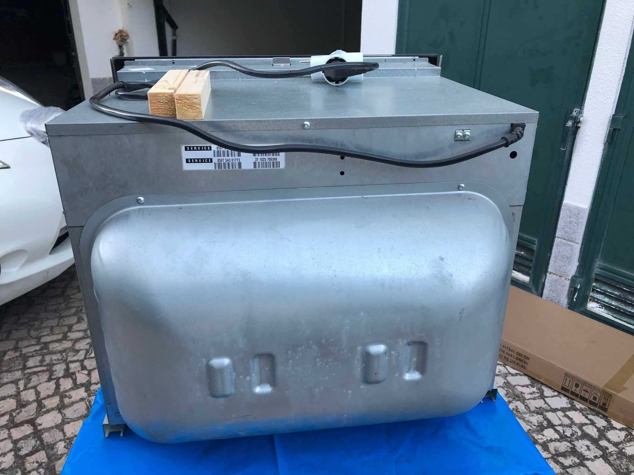 OPORTUNIDADE Forno elétrico com microondas