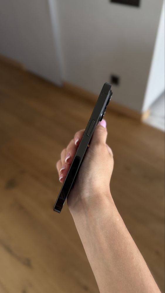 14 pro iphone 512g,  працює