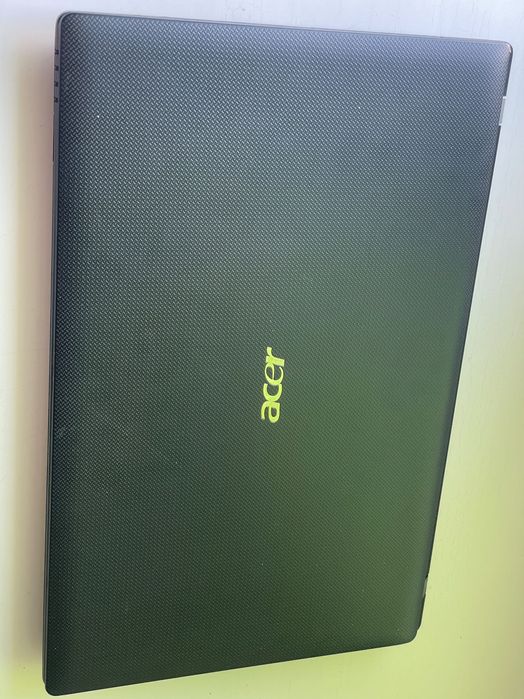 Ноутбук Acer Aspire 7750ZG.  17 дюймов
