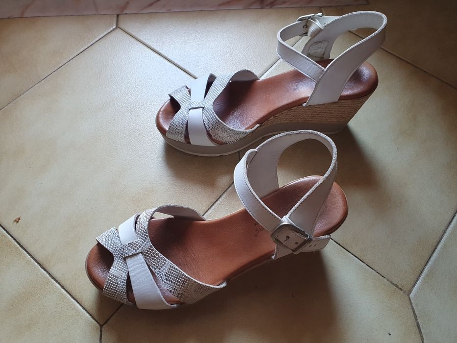 Sandálias Cunha brancas