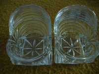 Dois berços miniatura em vidro