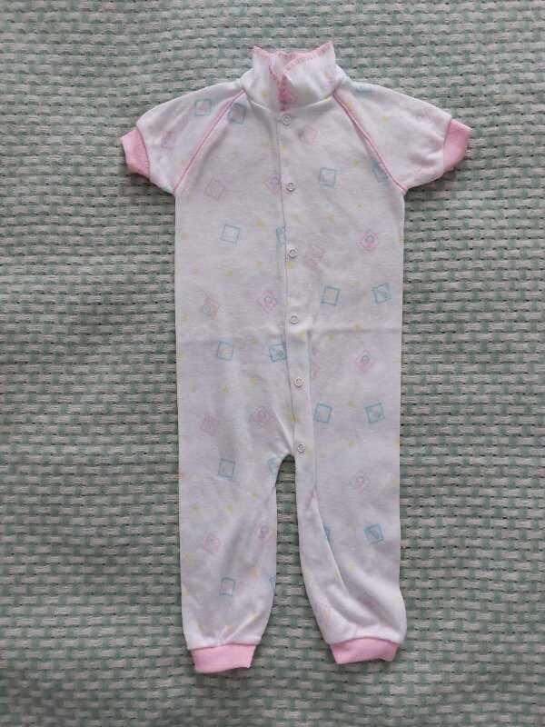 Ползунки Simply Basic, baby GAP и другие.