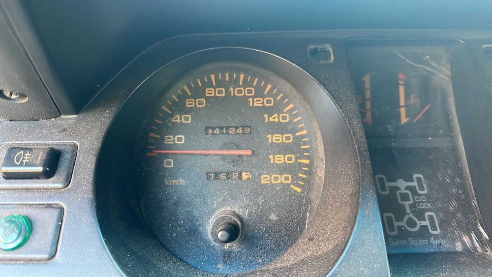 Mitsubishi Pajero 2,5 TD 93r.