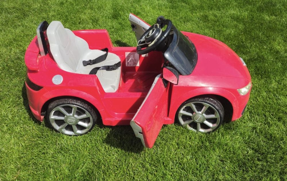 Audi TT na akumulator