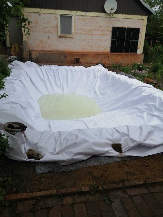 Плівка для гідроізоляції озера ставка чи іншої водойми