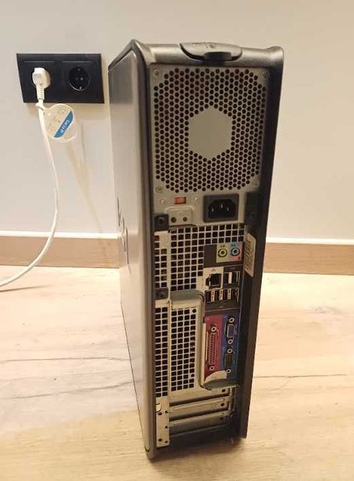 Assunto: Dell OptiPlex 380 – PC Torre - 4GB Ram