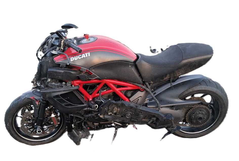 Ducati Diavel Carbon