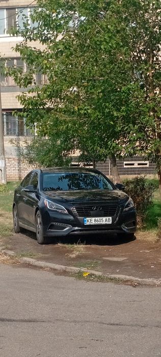 Hyundai sonata hybrid plug in 2.0 limited edition 2016