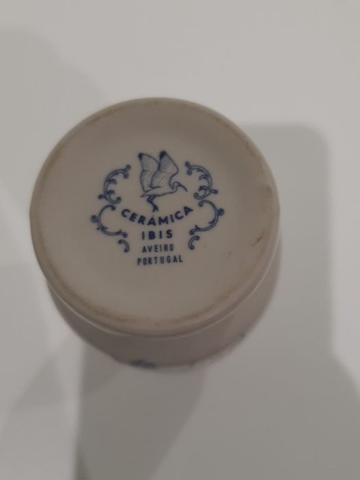 Peça em Porcelana Ibis Aveiro