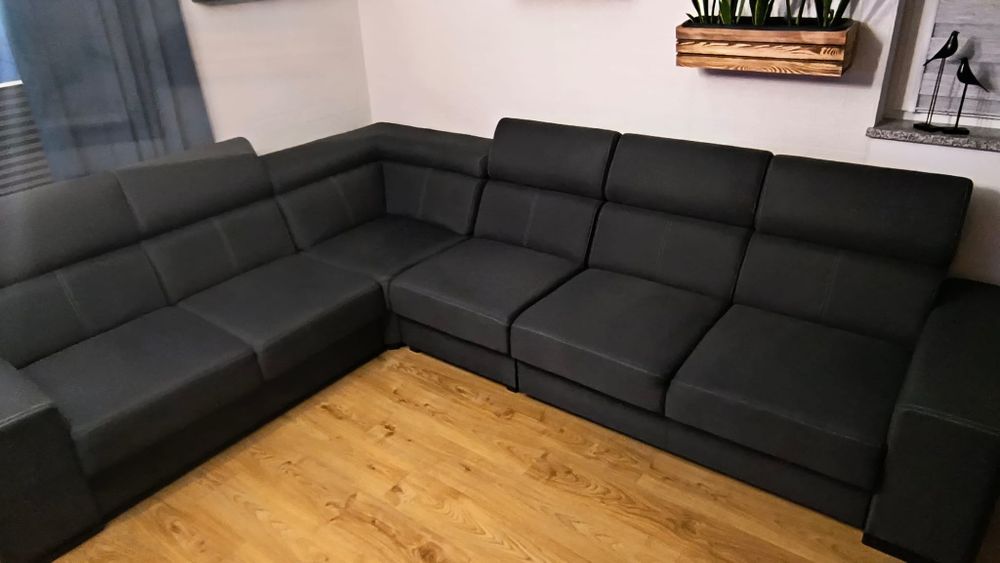 Kanapa rogowa materiałowa