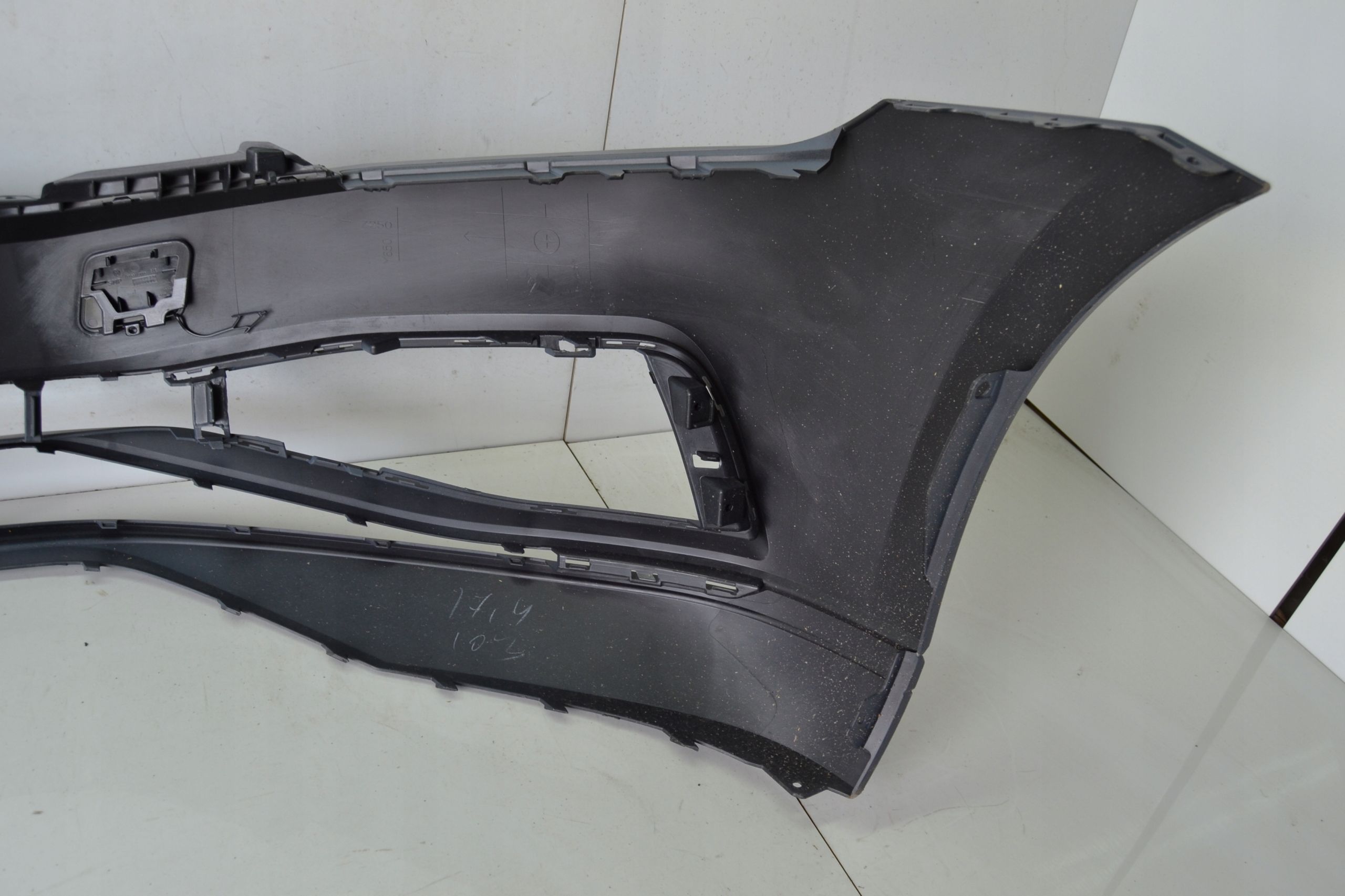Nowy oryginalny VW Passat B8 Lift Zderzak przód