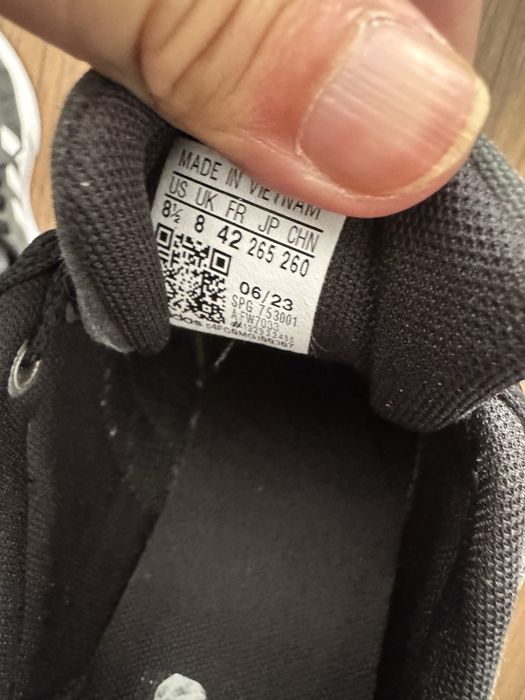 Buty Adidas rozmiar 42