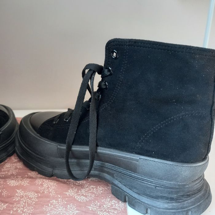 Botki sztyblety czarne wiązane r.39