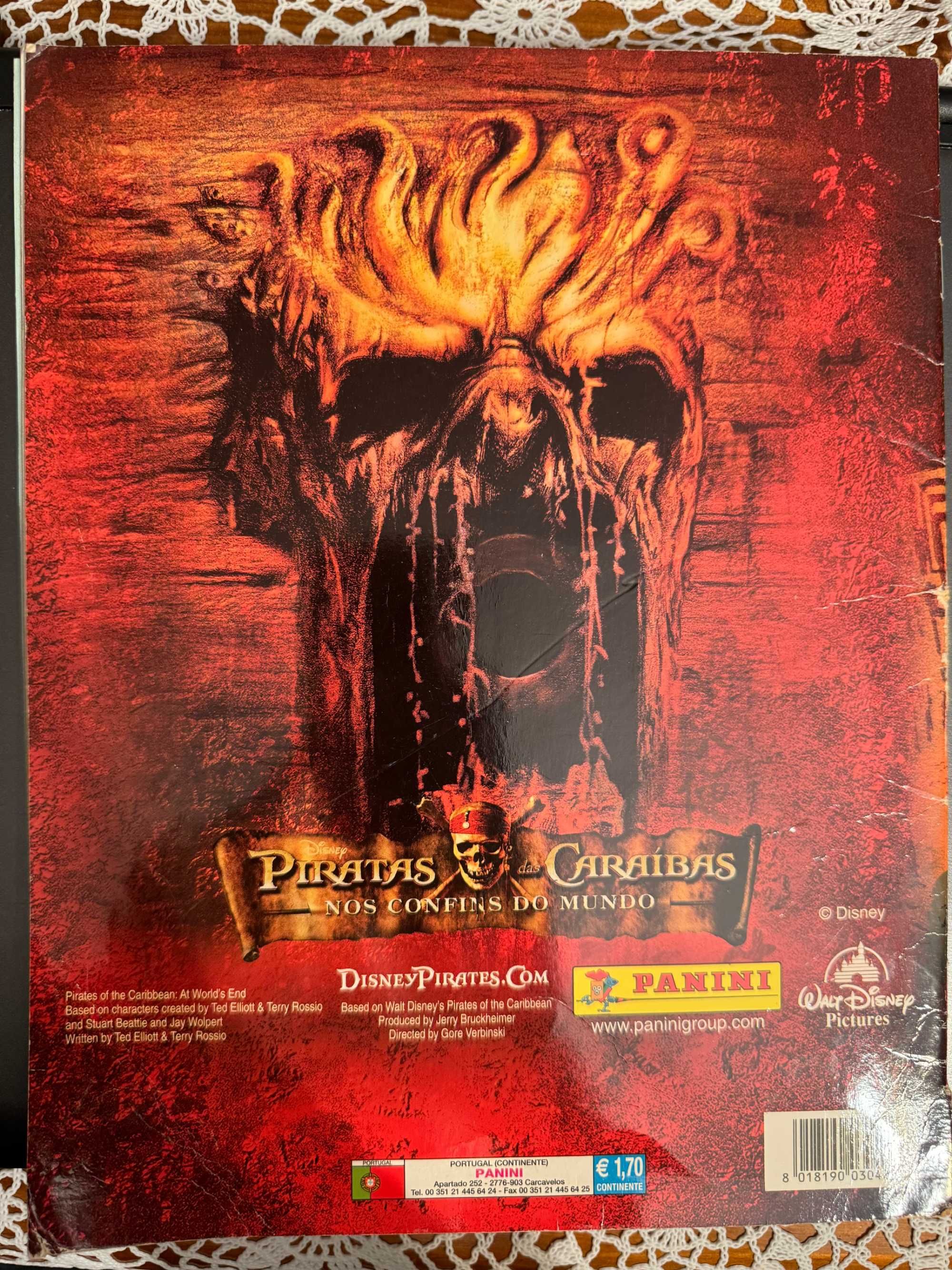 Piratas das Caraíbas - Nos Confins do Mundo - PANINI
