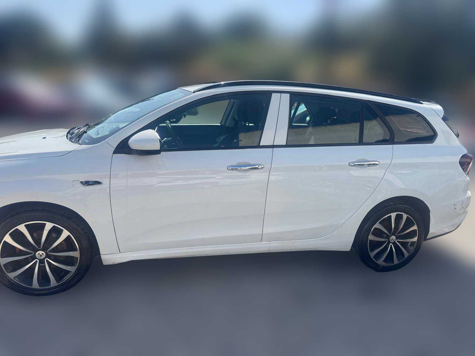 Fiat Tipo 1.4 GPL SW de 2018 Salvado