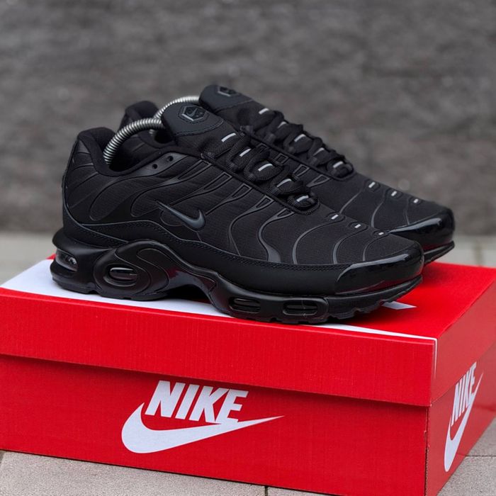 Nike Air Max Plus TN чорні