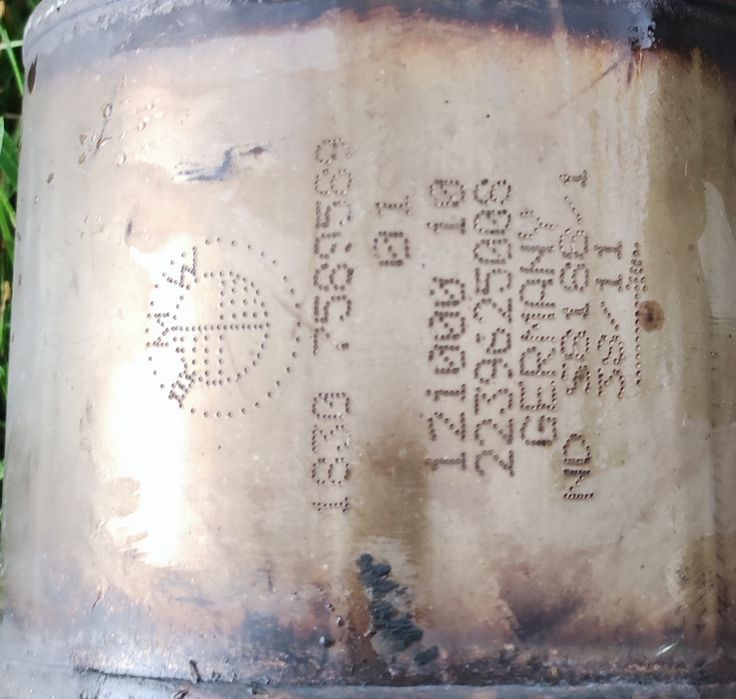 Katalizator BMW F01 740i  układ wydechowy kompletny