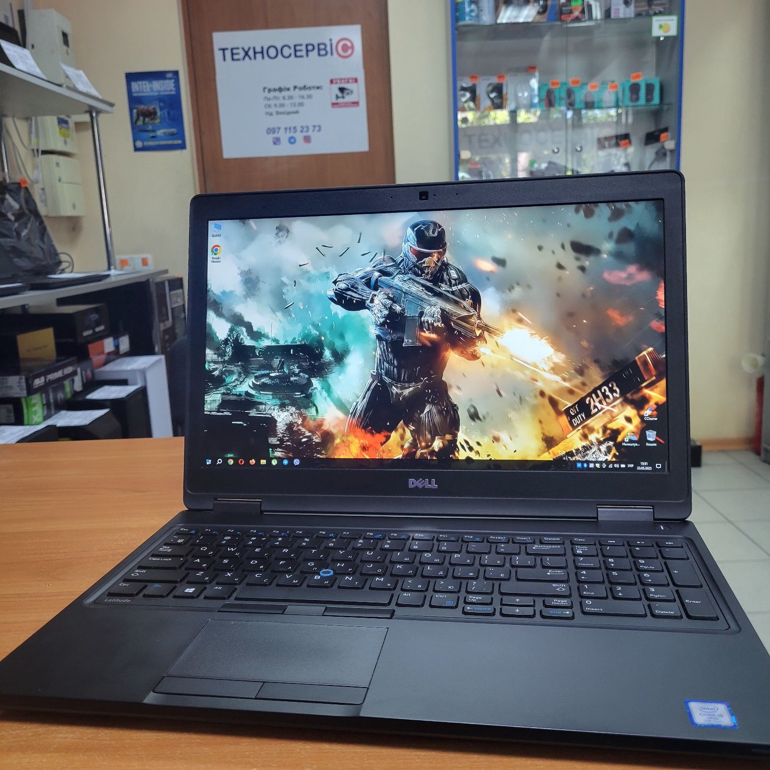 Ноутбук Dell Latitude 5580 15.6” FullHD/Core i5/16Gb DDR4/бат 8год