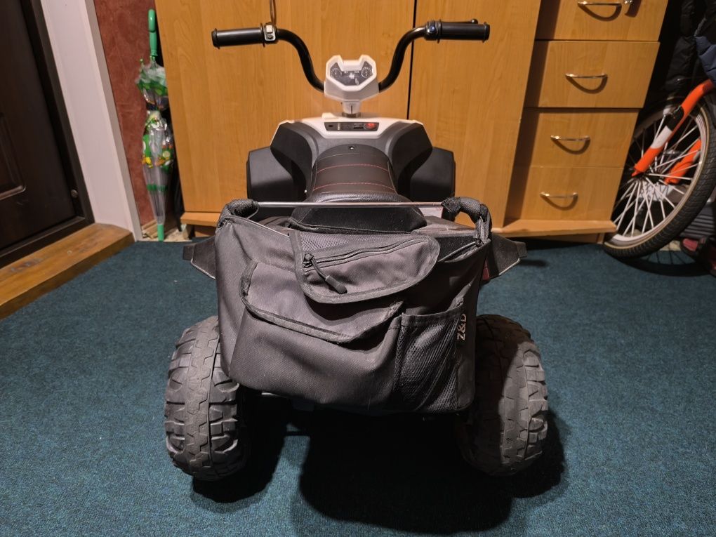 Детский квадроцикл Bambi M 4131 EL-1, белый