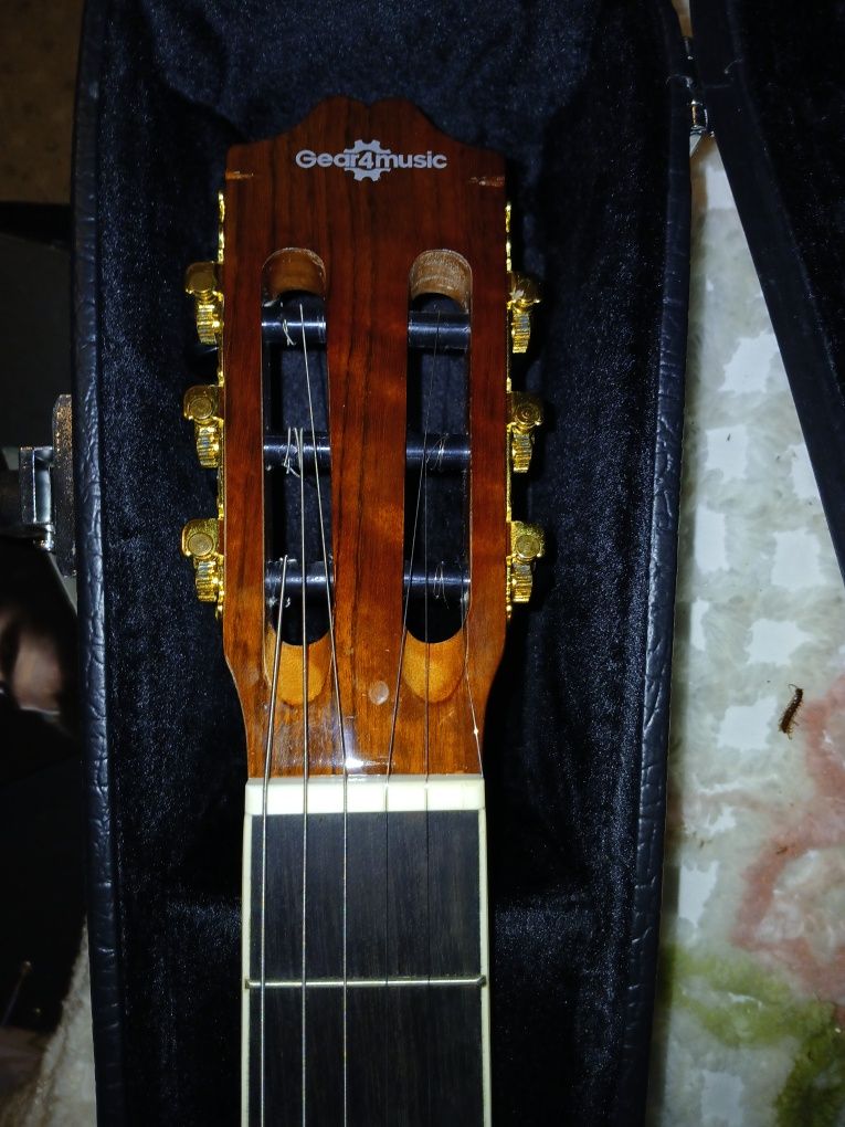 Vendo guitarra acústica