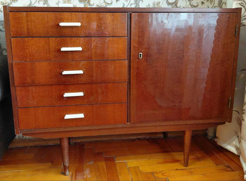 Продам комод для речей