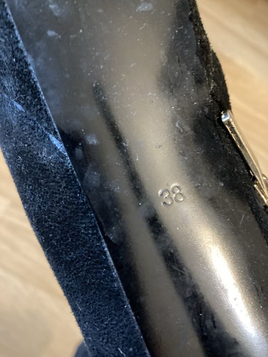 Подарок женщин и девушек