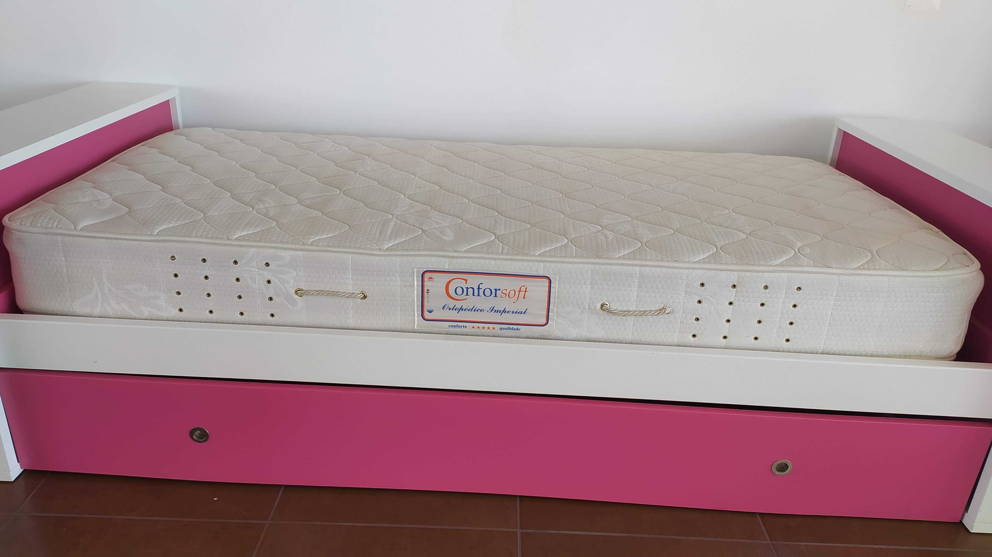 Cama para menina