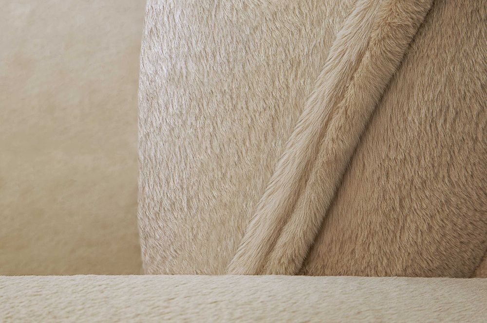 Обробка фото товарів перед публікацією для продажу